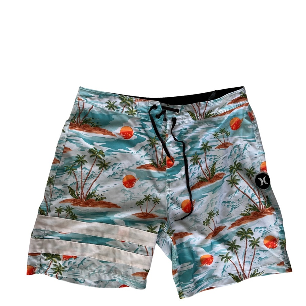 COPY - Hurley mens boardshort size 31 18”